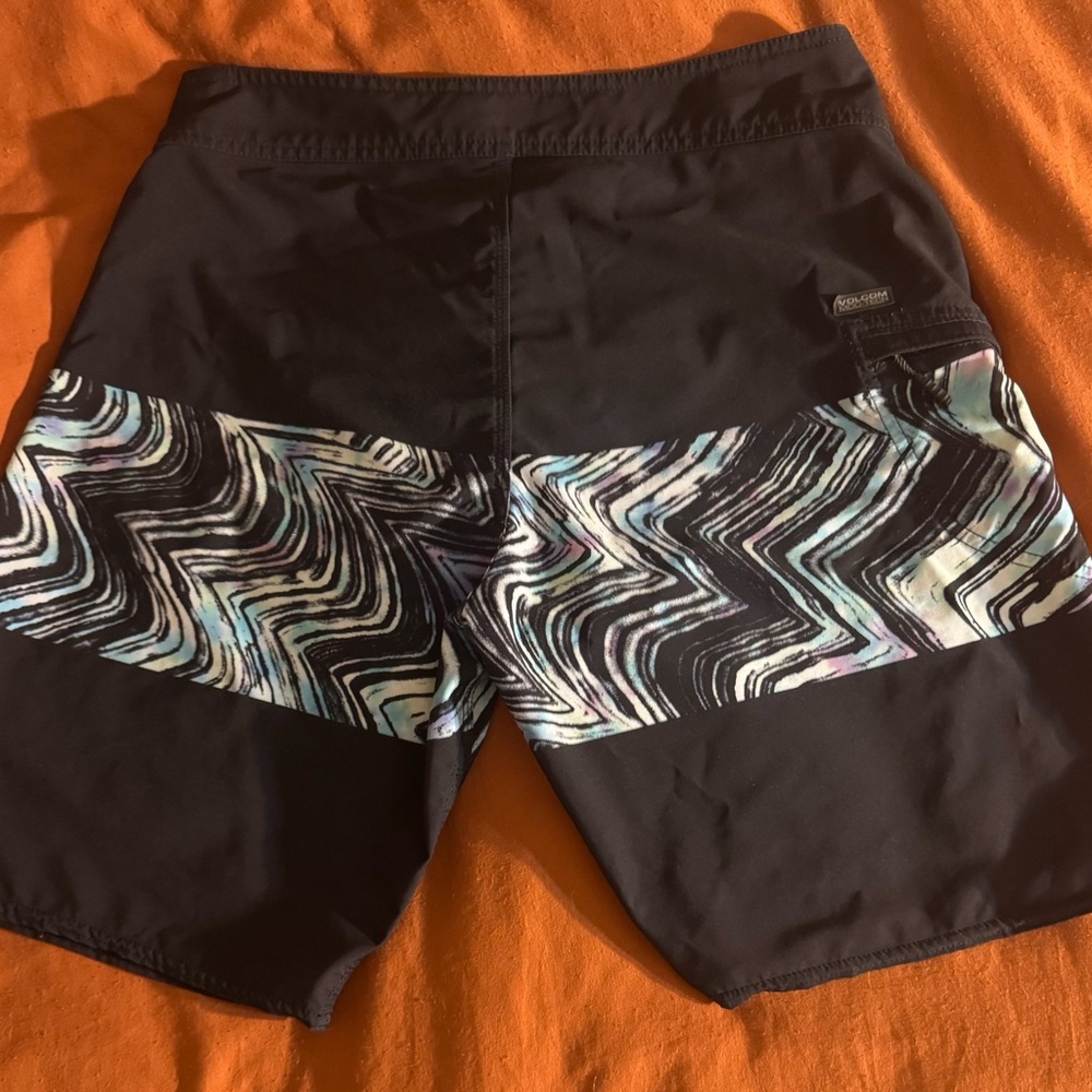 Volcom Mod-Tech Board Shorts